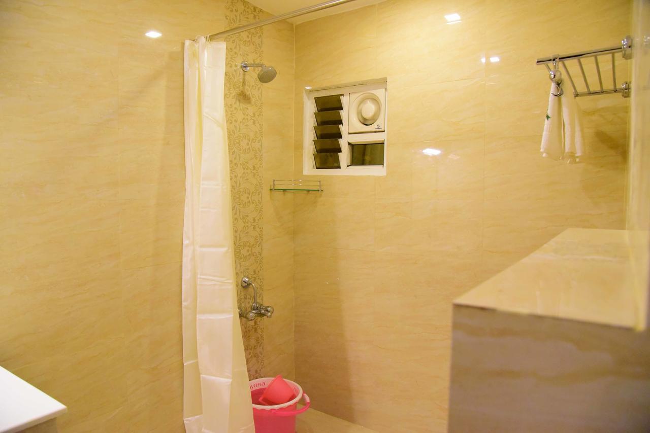 Hotel Sumith Palace Pondicherry Exterior foto